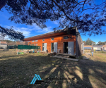 Maison bioclimatique en bois au pied du massif de la Sainte-Baume